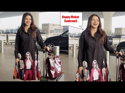 Bhagyashree Wish Happy Makar Sankranti To Media, Spotted At Airport