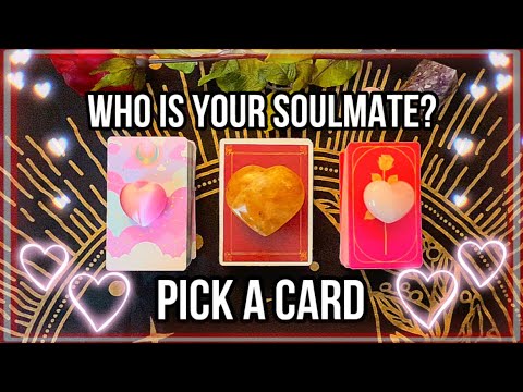 Who is your soulmate👀💘💕 Pick a card reading🔮