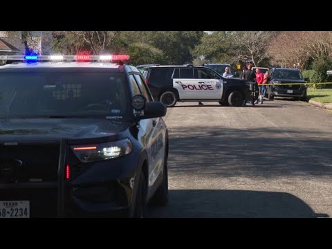 Texas teen accidentally shoots and kills brother, father dies while trying to save son, police say