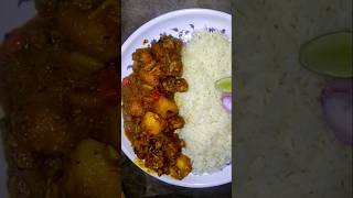 #chickencurry #rice#chickendinner #dinnertime #chickencurrywithrice