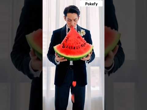 Yo Yeon Seok Eating A large Watermelon 🍉🍉#shorts #yooyeonseok