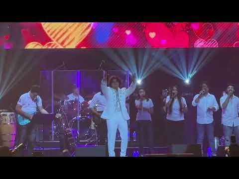 Sonu Nigam Live in Concert - Chori Kiya re Jiya - Dabangg