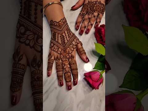 Try this Beautiful Inteicate Henna design for the top of hands 🌹♥️ #henna #mehndi #hennadesign