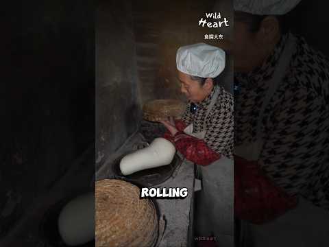 Making Gansu’s Giant Pot Bread