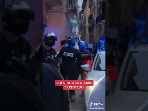 NAIM DARRECHI ARRESTADO 😡 por destrozarle un teléfono a un niño PEQUEÑO ( fan ) #shorts