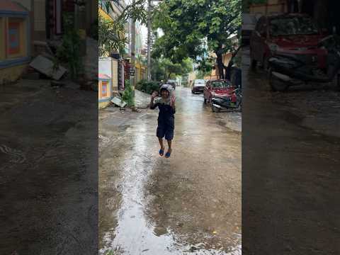 Funny Rain 🌧️ Dance 🌈☔️ #shorts #youtubeshorts