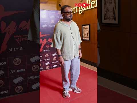 Anurag Kashyap POSES for the paps as spotted at an event 😍 #anuragkashyap #shorts