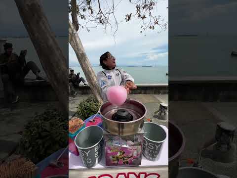 Viral Cotton Candy Man of Malaysia #streetfood #shorts