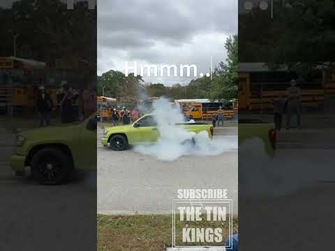 #burnouts More @TheTinKings #pickuptruck #carshow #hotrod #trucks #customcars #carsandcoffee