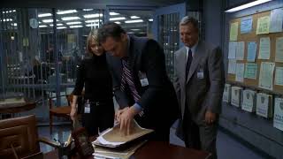 Vincent D'Onofrio drops files and improvs scene | Law & Order: Criminal Intent