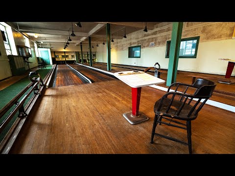 Exploring an Abandoned Asylum with Power - Found Bowling Alley and Padded Room!