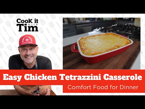 Easy Chicken Tetrazzini Casserole | Comfort food for dinner