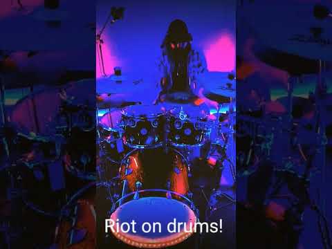 Riot on drums!!! #music #viralvideo #trendingshorts #trending #drums #punkrock #90s