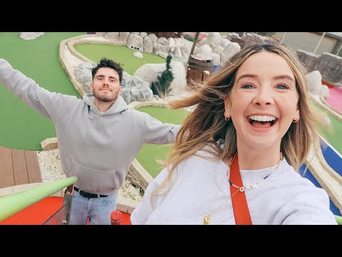 Surprise Date Night & YouTube Nostalgia | Vlogust Day 7