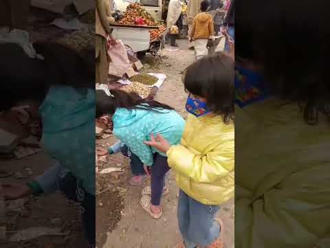 Fishes in Itwar Bazar Peshawar #shortsfeed #shortsvideo #fishing #shortsreels #shorts #ytshorts