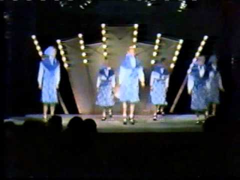 Corona Academy School Show 1984 'Lassy from Lancashire'