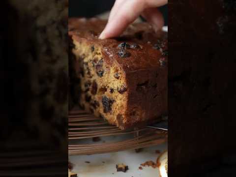 Easy Christmas Cake Recipe