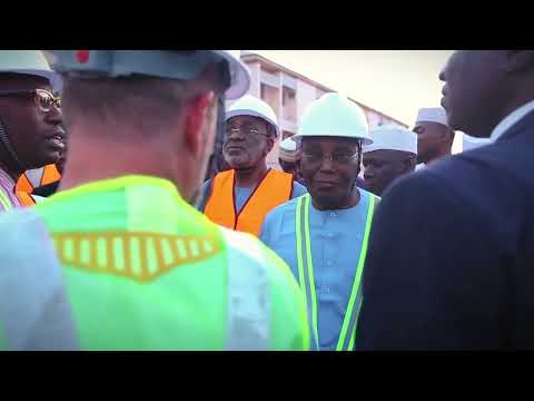 H.E Atiku Abubakar Commissions a State-Of-The-Art Solar Power Plant at AUN