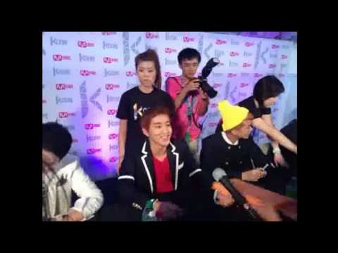 B.A.P Closeups and Signing Autographs at KCON (121013)