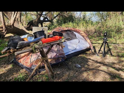 PESCA URBANA - acampando solo me tragué una espina