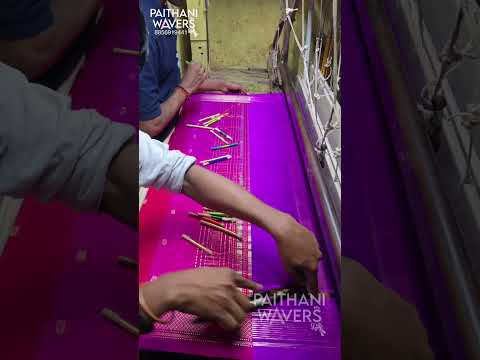 Artist of Paithani Designs making #paithani #design #maker #artist #saree