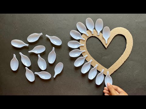 Beautiful wall hanging craft with plastic spoons | Easy and simple wall hanging | home decor ideas 💡