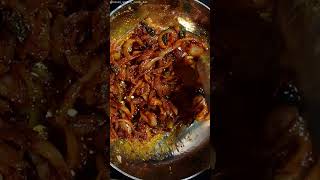 #viral #shorts #shortvideo #rasoi #dahipyaaz #asmr #asmrcommunity #dahipyaazkisabji #tiffin #lunch