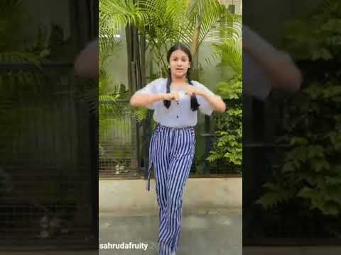 karthika deepam serial hima dance video  1080p 21