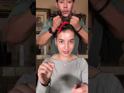 Tutorial sleek updo bersama mas bayuuu !!! Selamat mencoba guys aku udah begini 2 taun wkakkakakaka