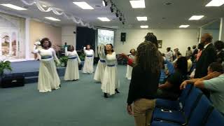 Passion of AHDT #wearesisters #wearelit #realworship #youthsunday