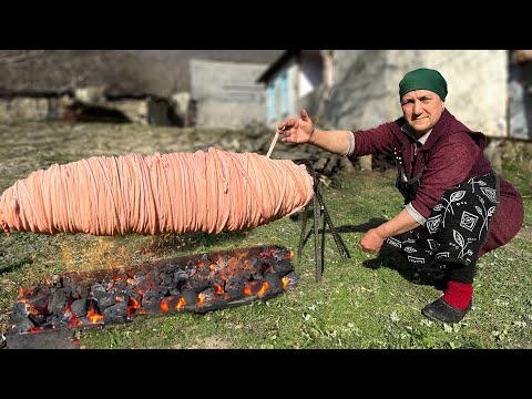 Roasting Delicious Meat Wrapped In Lamb Intestines on A Spit! Amazing Rustic Cuisine