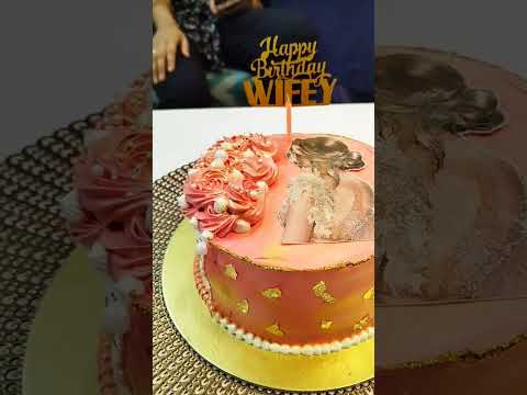 Women's Birthday Special Cake #kkhushifoods #shorts