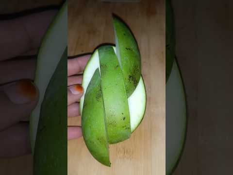 Raw mango fruit carving ideas #fruitcarving #fruitart #shorts #short #youtubeshorts