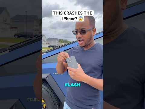 Does the iPhone 15 Pro really CRASH with this trick? 😱 #iphone