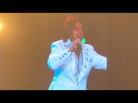 Sonu Nigam Live in Concert - Aisa Pehli Baar Hua Hain - Har Dil Jo Pyar Karega