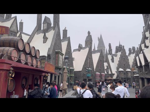 The Wizarding World of Harry Potter / Universal Studios Beijing / Hogwarts school