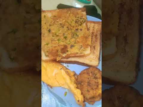 Chicken shami bread sandwich 🥪😋 #asiancuisinefood#subscribe#viralvideos #cooking@Asiancuisinefood