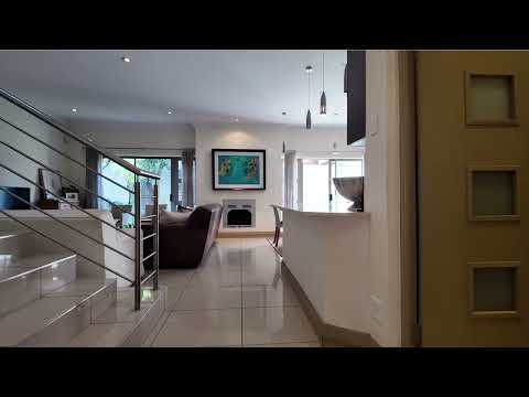 3 Bedroom Sectional Title For Sale in Bryanston, Sandton