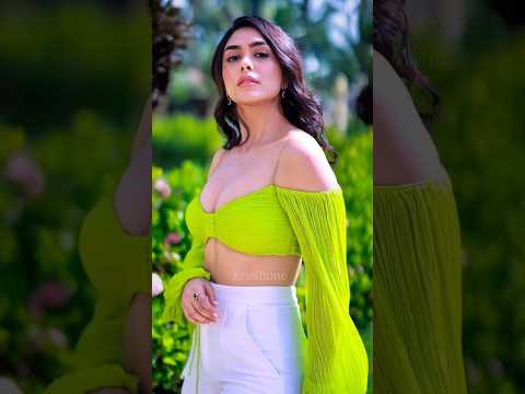 🫣Mrunal Thakur 4k status😡#krushone #habibi  #mrunalthakurstatus #trending #viral #shorts #ytshorts