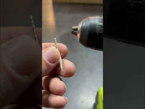 What do you do when the drill bit is to small for the drill #diy #tips #tipsandtricks