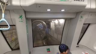 [Front view] Unmanned operation Singapore Subway Downtown Line