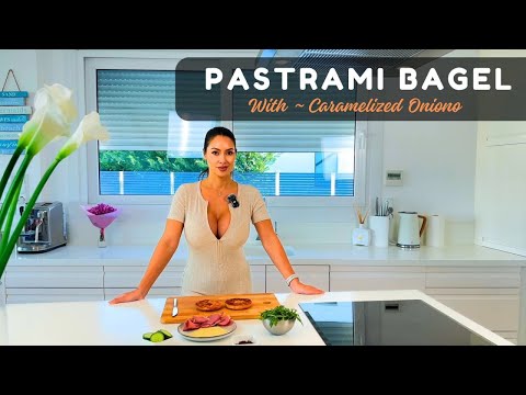 🍔✨ Amazing Pastrami Bagel Recipe - The Ultimate Sandwich Experience! ✨🍔