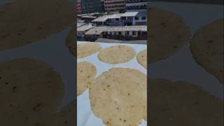 Meri favourite aalu papad | #cookwithpoojazz09 #shortsfeed #food #aalupapad #papad #shorts #trending