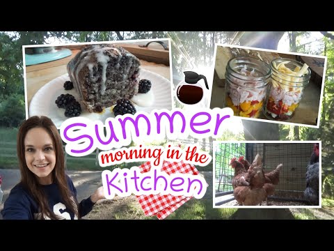 They destroyed my tomatoes! 😩 Blackberry Bread, Cereal Bars, & Omelet Jars | Southern Kitchen