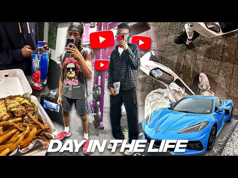 Day In The Life Of A 17 Year Old YouTuber In High School