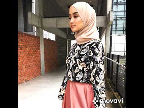 Zoe Arissa Muslimah Blouse Floral