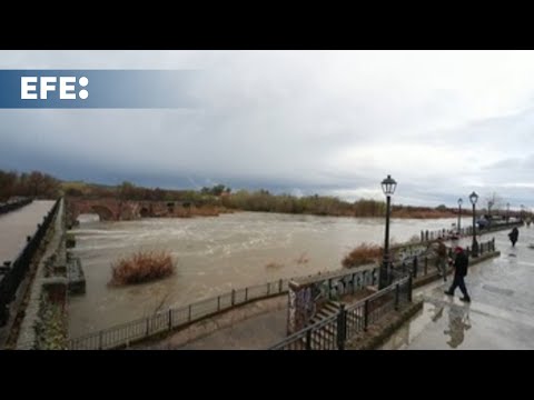 Lluvias, hasta 40 litros en doce horas, viento y mala mar activan avisos en 6 comunidades