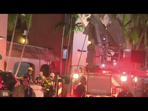 Apartment building fire in Fort Lauderdale forces residents to evacuate