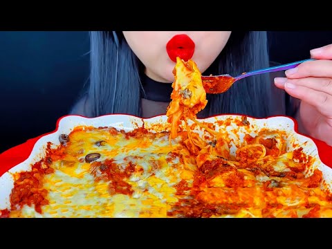 ASMR, Mukbang, Spicy Cheese Lasagna and Garlic Bread Eating Vlog @ASMRPhan