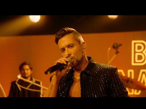 BLITZ NATION - Viva Band - Ricky Martin, Livin' La Vida Loca